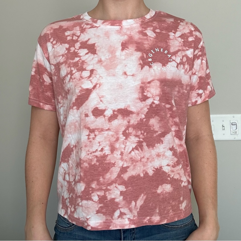 BCBGeneration Women’s pink tie dye large crop top.